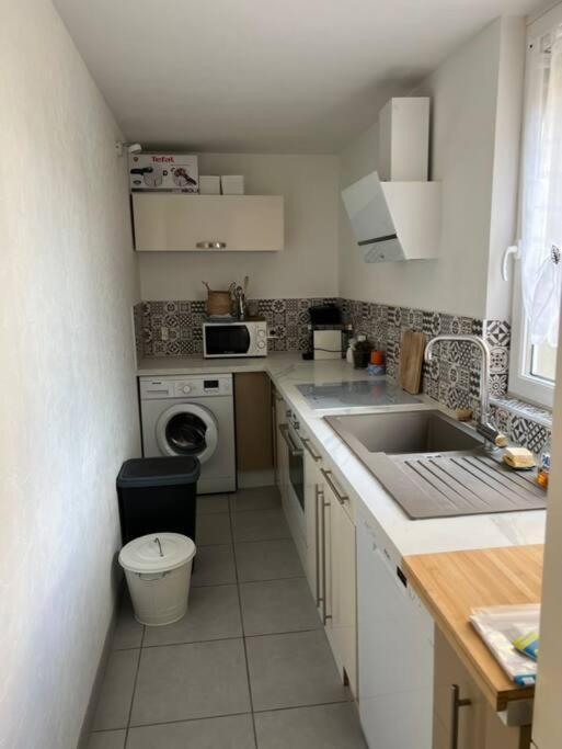 Maison Avec Jardin De 700M2 Charleville-Mézières エクステリア 写真